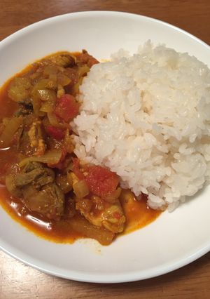 鶏レバーのトマトチキンカレー-レシピのメイン写真