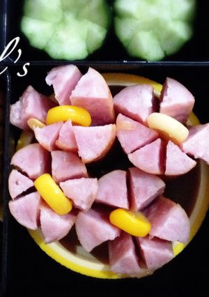 簡単かわいい花ウインナーソーセージお弁当-レシピのメイン写真