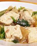凍らせ豆腐で＊大根・レタスのとろとろ煮