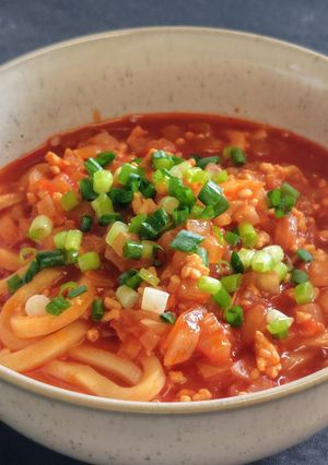 白服厳禁！濃厚どろどろ血の池トマトうどん-レシピのメイン写真