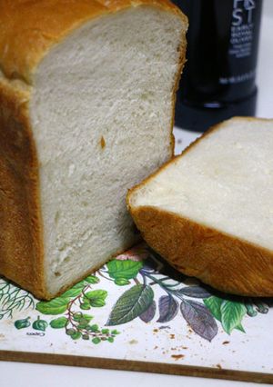 あま酒で作る食パン*～HB使用～*-レシピのメイン写真