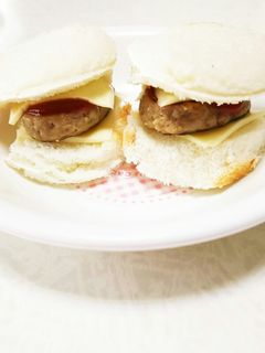 食パンチーズハンバーガー-レシピのメイン写真