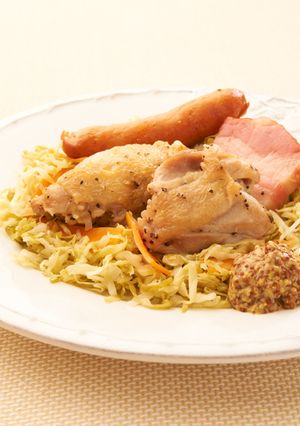 キャベツと鶏もも肉の蒸し焼き-レシピのメイン写真