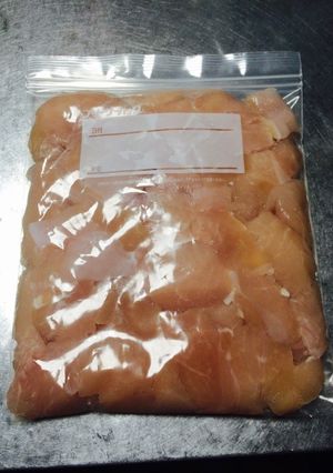 劇的に柔らかく茹でられる鶏肉-レシピのメイン写真