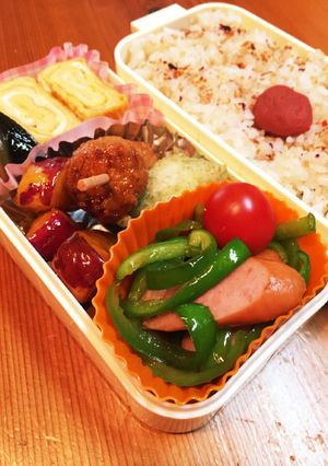 お弁当の彩りに！ピーマンとソーセージ炒め-レシピのメイン写真