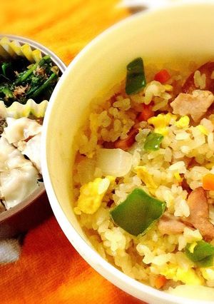 薄切りチャーシューで彩りチャーハンお弁当-レシピのメイン写真