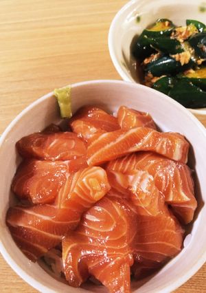 コストコのサーモンで漬け丼-レシピのメイン写真