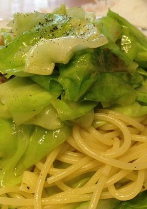 キャベツたっぷりアンチョビパスタ-レシピのメイン写真