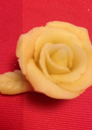 基本のマジパンのバラ-レシピのメイン写真