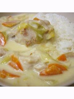 主役は白菜&鶏♪我が家の定番シチュー-レシピのメイン写真