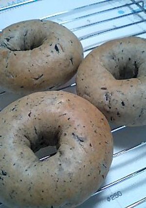 食物繊維たっぷり☆ひじきごまベーグル-レシピのメイン写真