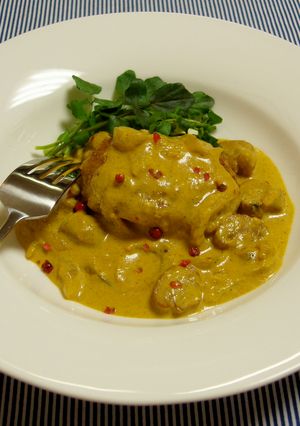 カレー風味ソースの煮込みハンバーグ-レシピのメイン写真