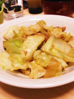 豚コマ肉とキャベツの醤油バター炒め-レシピのメイン写真