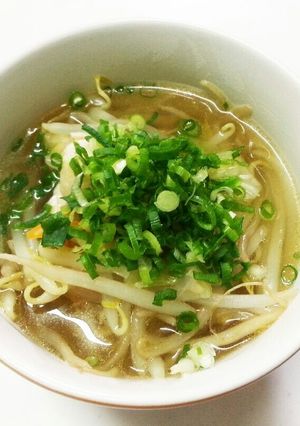 簡単!! 具沢山!! 鳥もも肉入りスープ-レシピのメイン写真