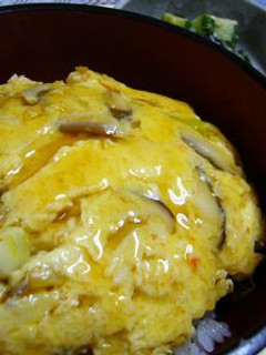 カニカニカニ玉丼-レシピのメイン写真