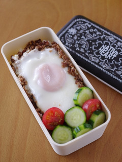 簡単たまごの肉そぼろ弁当☆5分べんとう-レシピのメイン写真