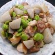そら豆と鶏もも肉の塩炒め