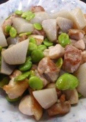 そら豆と鶏もも肉の塩炒め-レシピのメイン写真