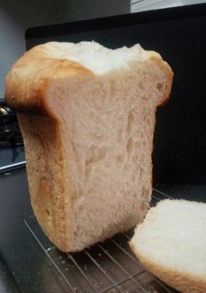 ふわふわ☆塩麹とオリーブオイルの食パン-レシピのメイン写真