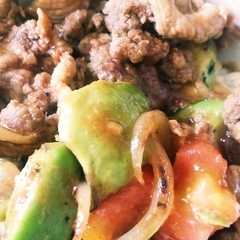 トマトとアボカドのBBQ丼-レシピのメイン写真