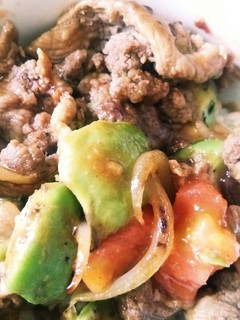 トマトとアボカドのBBQ丼-レシピのメイン写真