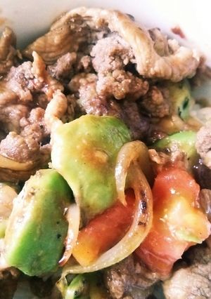 トマトとアボカドのBBQ丼-レシピのメイン写真