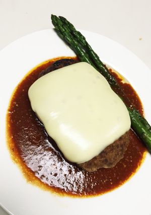 簡単△チーズハンバーグ-レシピのメイン写真