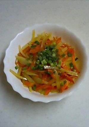 にんじんとじゃがいものさっと炒め-レシピのメイン写真
