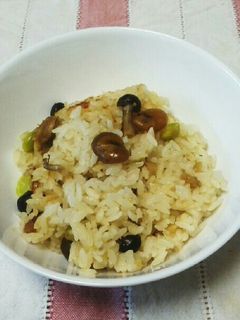 いかり豆と枝豆の炊き込みご飯-レシピのメイン写真