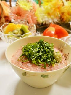 ネギトロ丼ならぬ・大葉でシソトロ丼!-レシピのメイン写真