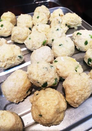 混ぜて茹でるだけ!簡単鶏肉だんご-レシピのメイン写真