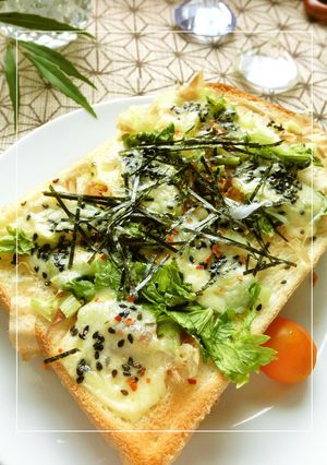 塩セロリの胡麻おかかチーズトースト-レシピのメイン写真