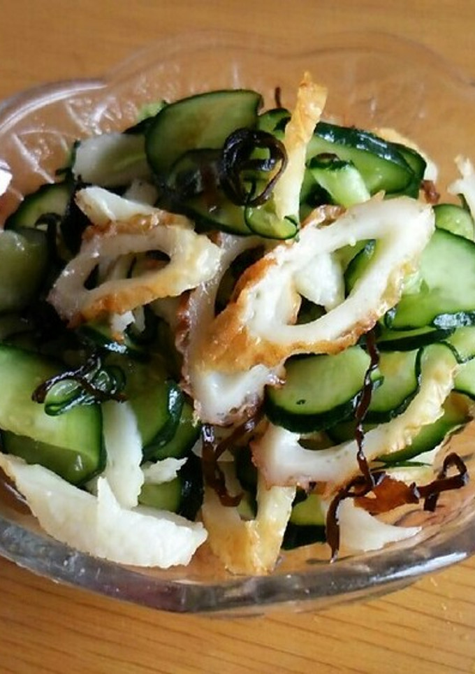 簡単♪節約☆きゅうりと竹輪の塩昆布和え-レシピのメイン写真