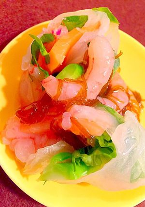 お刺身サーモンとエビの海鮮生春巻き♡-レシピのメイン写真