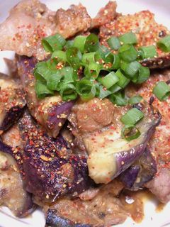 鯖の味噌煮缶と豚肉と茄子の炒め物-レシピのメイン写真