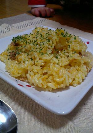 炊飯器で簡単♪にんじんツナピラフ-レシピのメイン写真