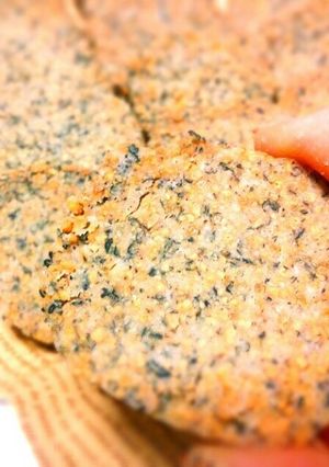 ゴマと粉チーズのクッキー-レシピのメイン写真