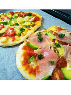 簡単♪ 残ったトマトソースでピザランチ-レシピのメイン写真