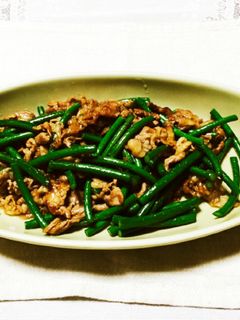 にんにくの芽と牛肉のオイスターソース炒め-レシピのメイン写真