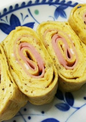 お弁当･朝ご飯にぐるぐるハム卵焼き-レシピのメイン写真