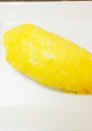 初心者でも簡単！ふわふわきれいなオムレツ-レシピのメイン写真
