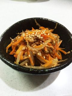 人参ツナ炒め-レシピのメイン写真