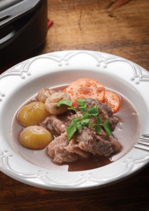 牛肉と赤ワイン煮-レシピのメイン写真