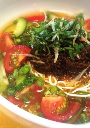 豆腐麺ともずくでひんやりトマトソーメン♪-レシピのメイン写真