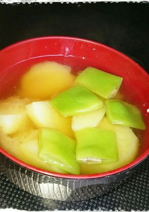 定番のお味噌汁をいんげんで♪-レシピのメイン写真
