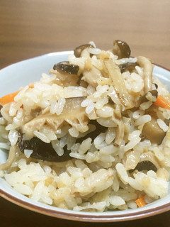 ダイエット★こんにゃくうどんで混ぜご飯-レシピのメイン写真