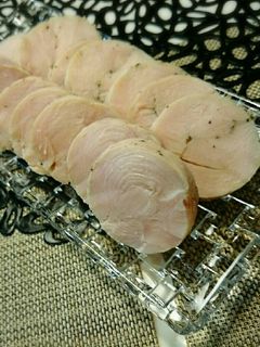 簡単☆しっとり鶏胸肉の鶏ハム-レシピのメイン写真