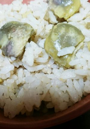 余ったそら豆で簡単炊き込みご飯風♪-レシピのメイン写真