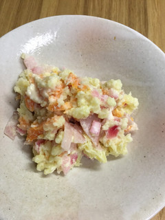 ポテトサラダ(紫玉ねぎの甘酢漬け入り)-レシピのメイン写真