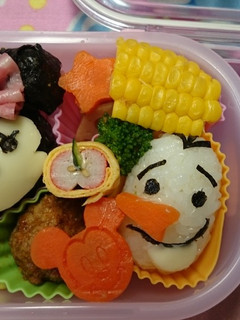 ツムツムミニーちゃんキャラ弁-レシピのメイン写真